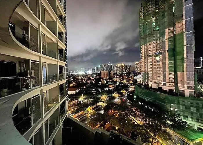 Free Parking With Balcony And View At Uptown Parksuites Bgc Apartment Manila
